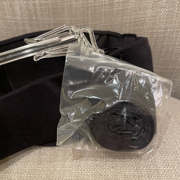 NWT Maidenform Strapless Multi-way Bra 34b in black - Picture 2 of 5